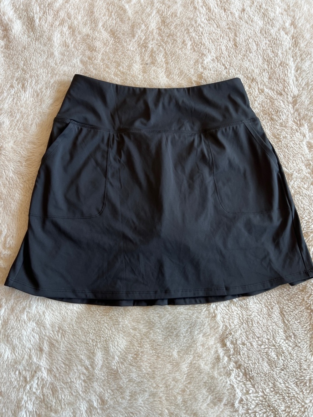 Santiny NWT athletic skort size medium